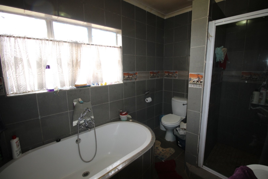 2 Bedroom Property for Sale in Vaal Power A H Free State